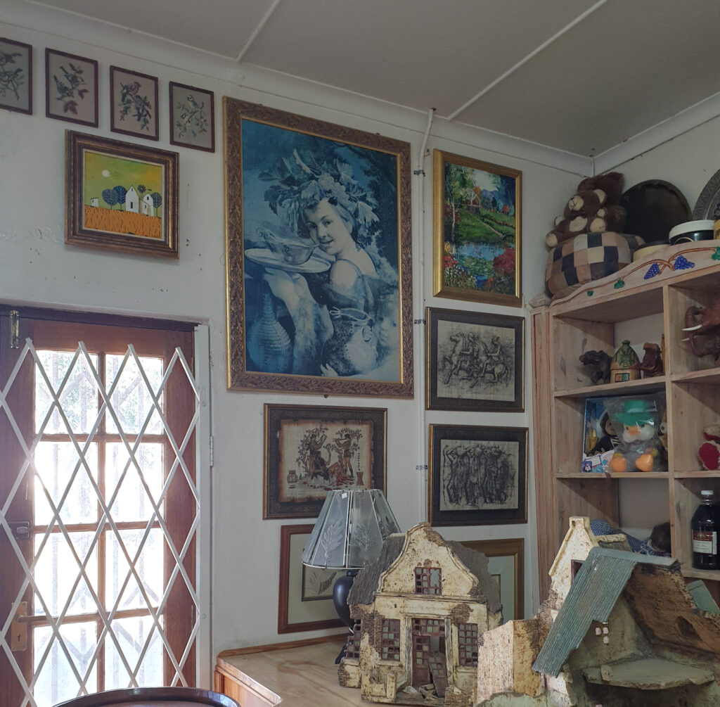 Cape Wine Shop Art Collection Open studios De Rust